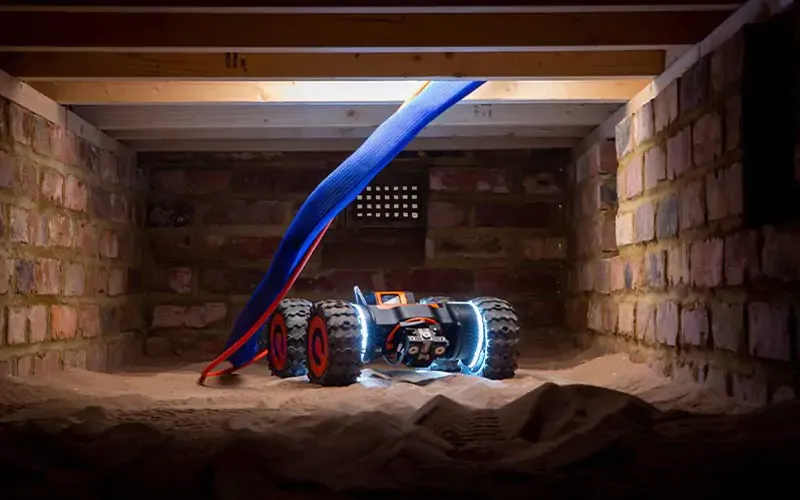 Illustration du robot et de ses tuyaux sous le plancher